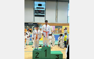 Mohammed qui finit sur la plus haute marche du podium. (Marcy 2025).