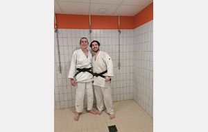 Maxime et Ludovic sous la douche (forcée,18/04/2025).